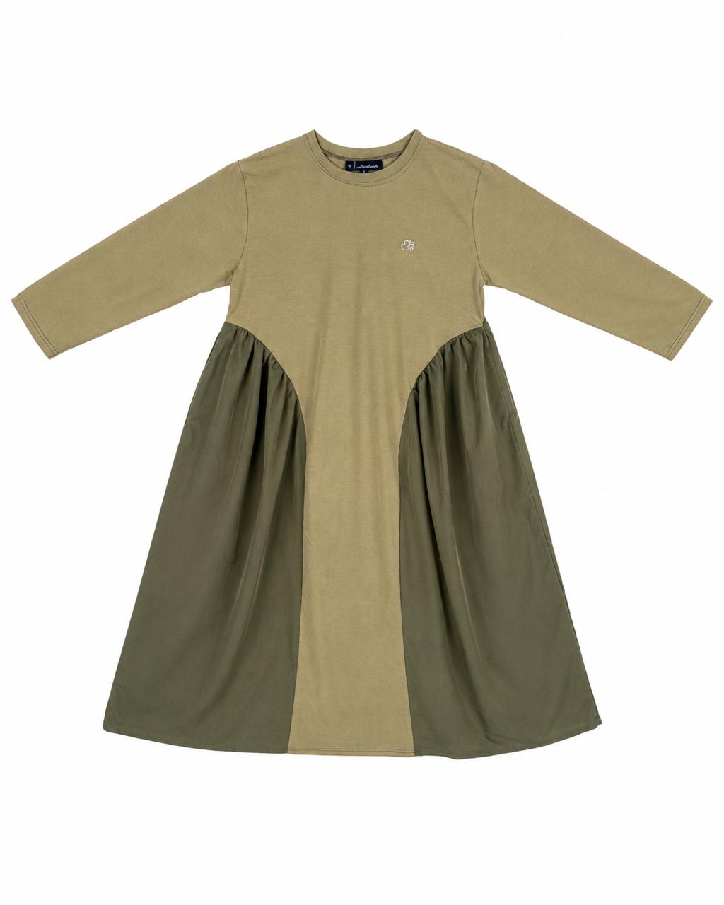 Abaya Tea Shirt