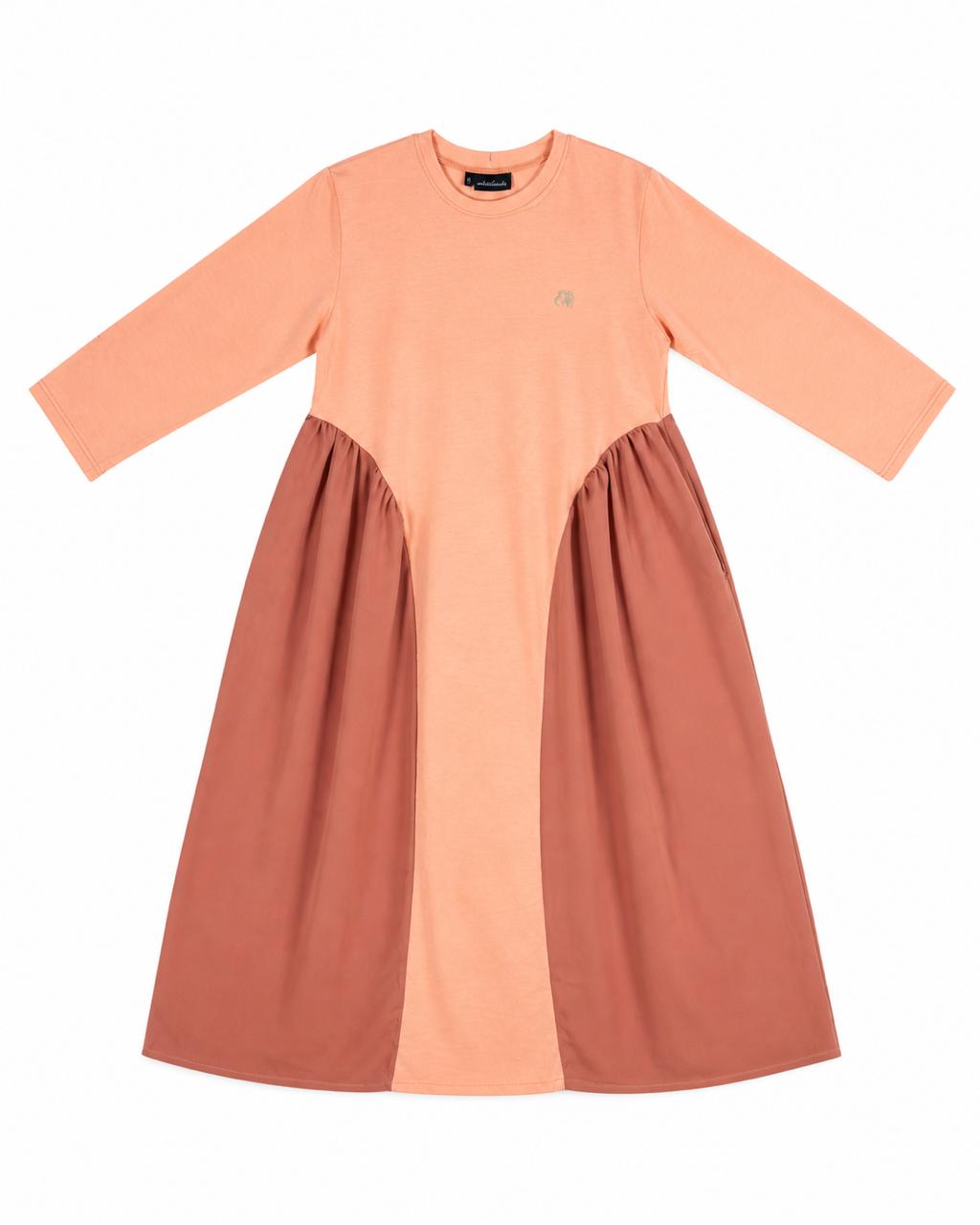 Abaya Tea Shirt